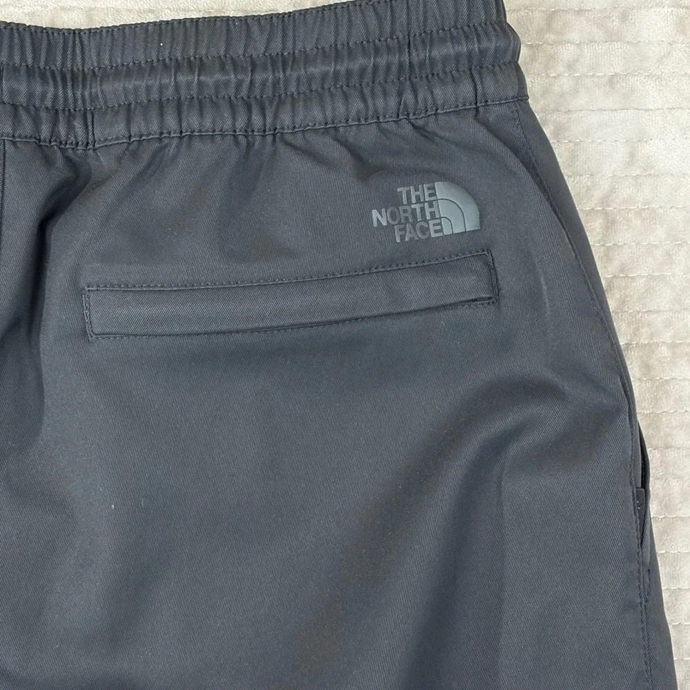 The North Face City Standard Modern Fit Pants Black NF0A5J4Y‎ Size 30 Regular
